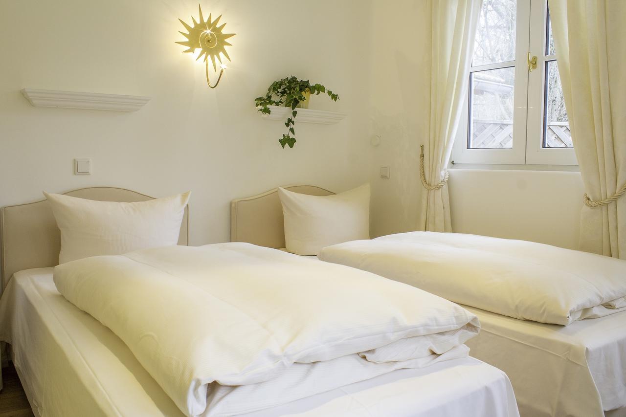 Landhaus Hotel โวลฟรัทส์เฮาเซิน ห้อง รูปภาพ